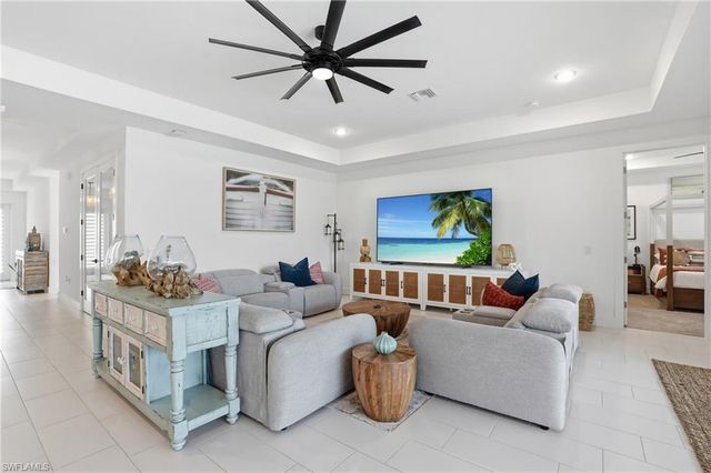 17025 Great Heron LN, Punta Gorda, FL 33982