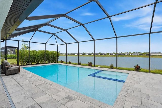 17025 Great Heron LN, Punta Gorda, FL 33982