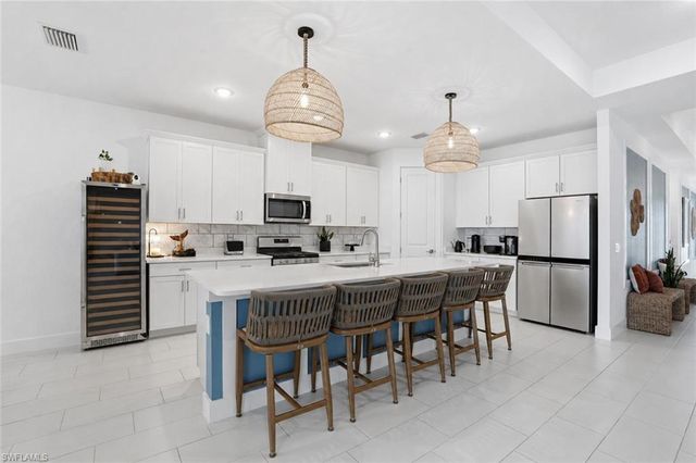 17025 Great Heron LN, Punta Gorda, FL 33982