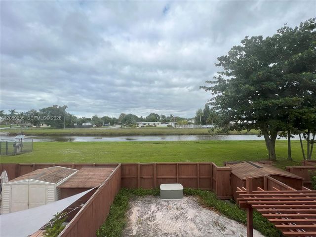 6211 SW 116th Place F, Miami, FL 33173