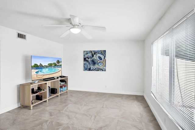 8091 NW 12TH Street H, Margate, FL 33063