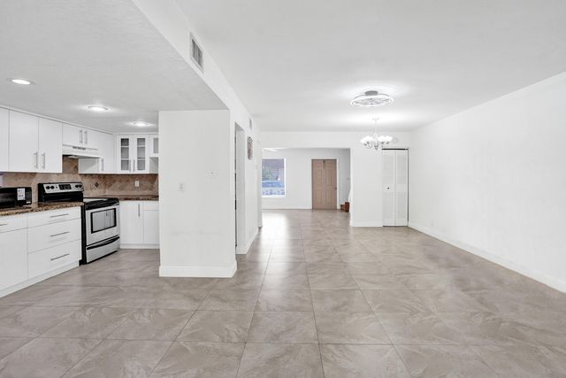 8091 NW 12TH Street H, Margate, FL 33063