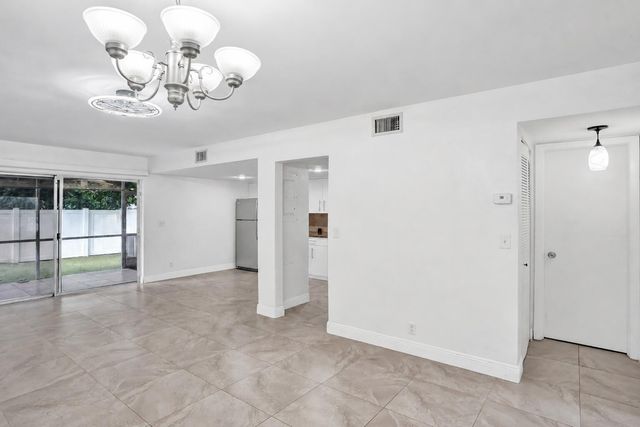 8091 NW 12TH Street H, Margate, FL 33063
