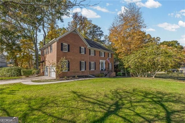 4035 Willows Way, Marietta, GA 30062