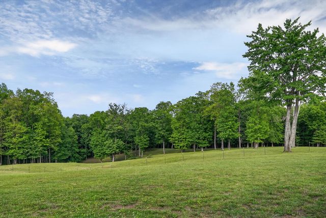 933 John Henry Lewis Road, Dunlap, TN 37327