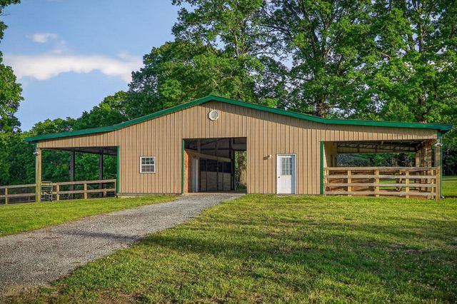 933 John Henry Lewis Road, Dunlap, TN 37327