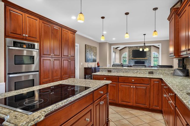 933 John Henry Lewis Road, Dunlap, TN 37327