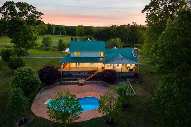 933 John Henry Lewis Road, Dunlap, TN 37327