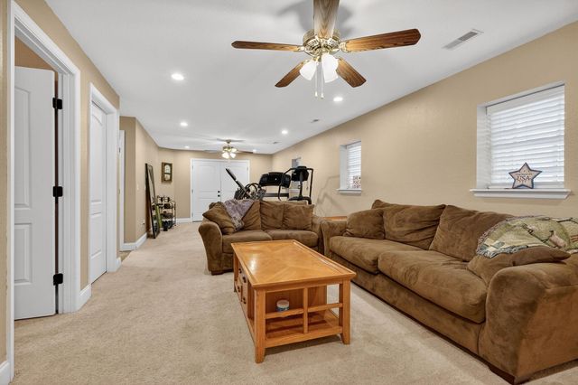 933 John Henry Lewis Road, Dunlap, TN 37327