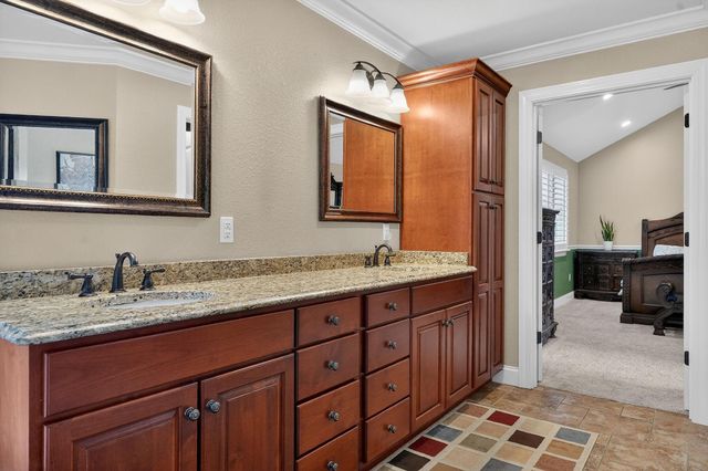 933 John Henry Lewis Road, Dunlap, TN 37327
