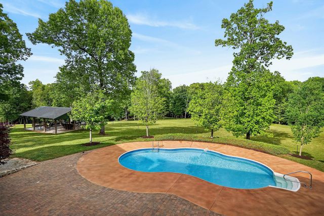 933 John Henry Lewis Road, Dunlap, TN 37327