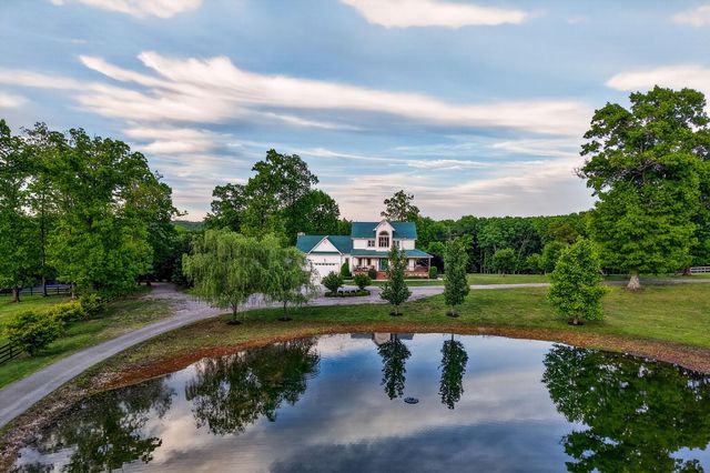 933 John Henry Lewis Road, Dunlap, TN 37327