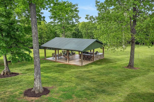 933 John Henry Lewis Road, Dunlap, TN 37327
