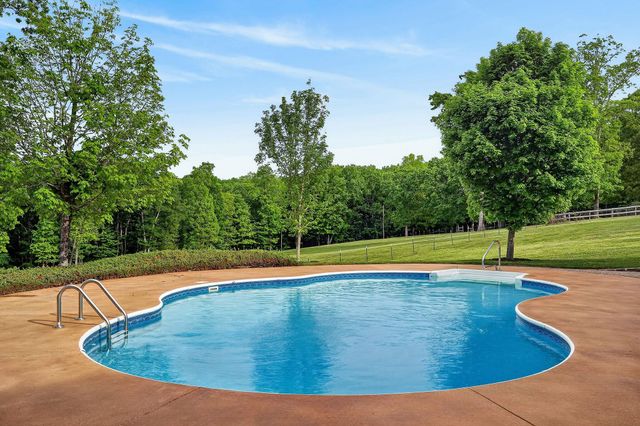 933 John Henry Lewis Road, Dunlap, TN 37327