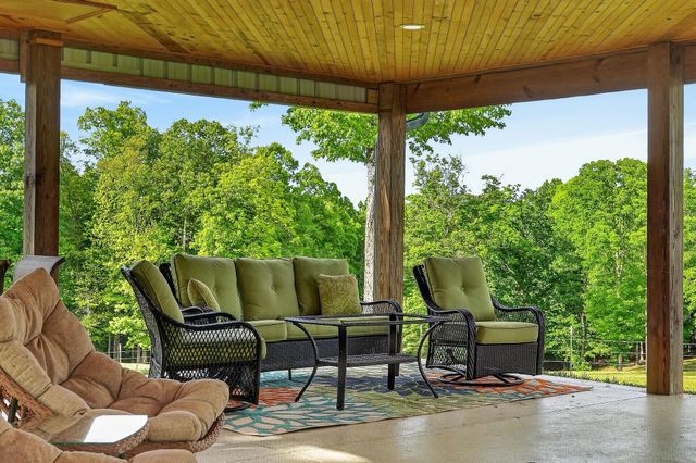 933 John Henry Lewis Road, Dunlap, TN 37327