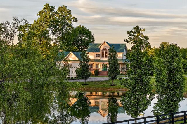 933 John Henry Lewis Road, Dunlap, TN 37327
