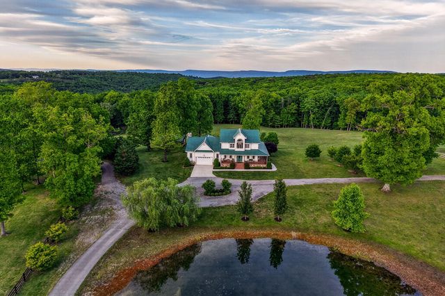 933 John Henry Lewis Road, Dunlap, TN 37327