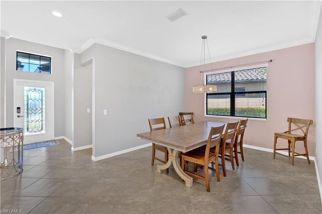 4246 Raffia Preserve WAY, Naples, FL 34119