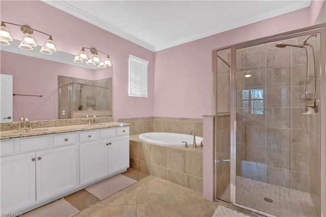 4246 Raffia Preserve WAY, Naples, FL 34119