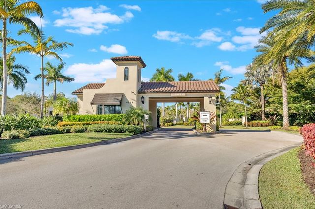 4246 Raffia Preserve WAY, Naples, FL 34119