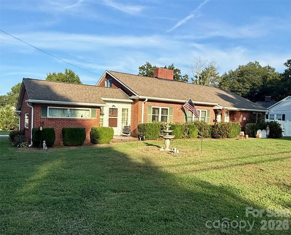 401 S Mulberry Street, Cherryville, NC 28021