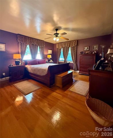 401 S Mulberry Street, Cherryville, NC 28021