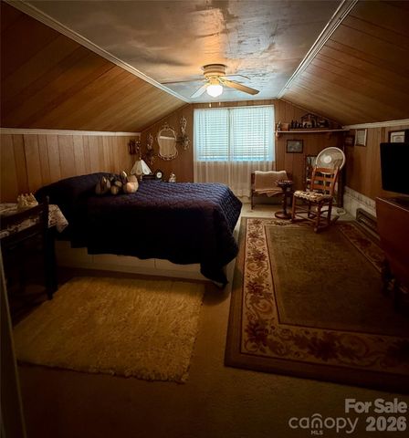 401 S Mulberry Street, Cherryville, NC 28021