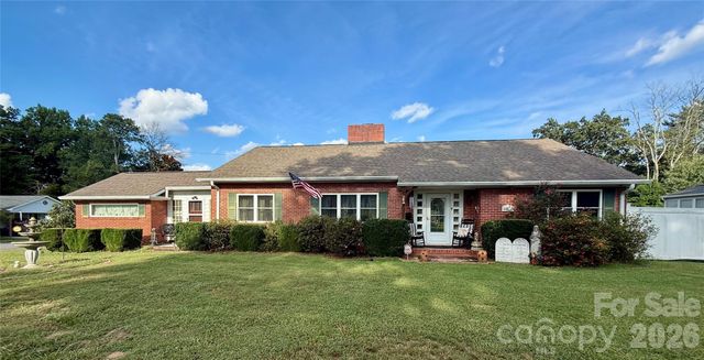 401 S Mulberry Street, Cherryville, NC 28021