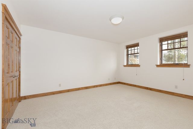 375 Summer Ridge Road, Bozeman, MT 59715