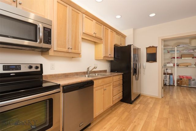 375 Summer Ridge Road, Bozeman, MT 59715