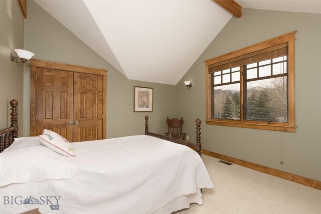 375 Summer Ridge Road, Bozeman, MT 59715