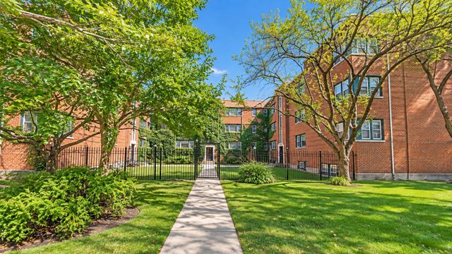 227 Custer Avenue 1, Evanston, IL 60202