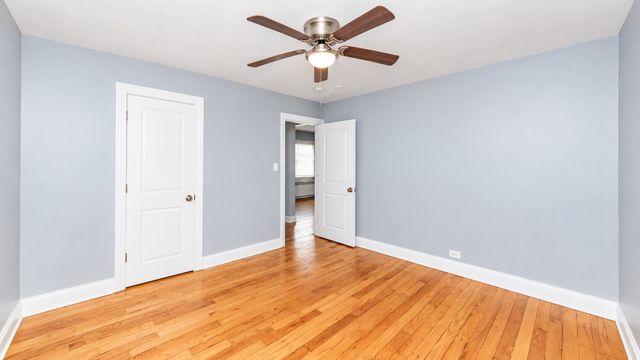 227 Custer Avenue 1, Evanston, IL 60202