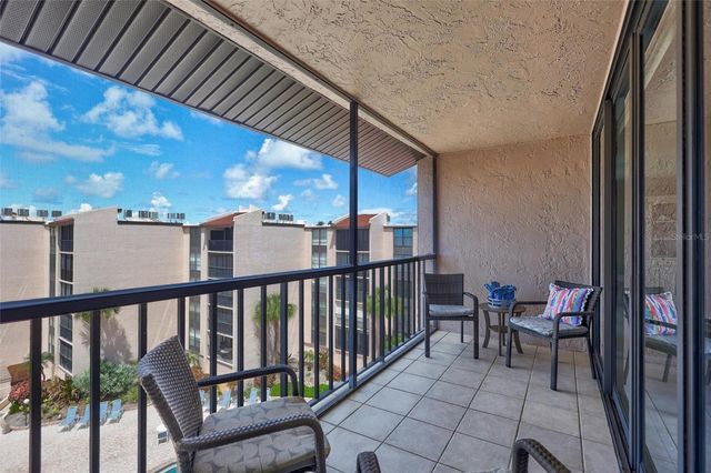 6480 MIDNIGHT PASS ROAD 612, Sarasota, FL 34242