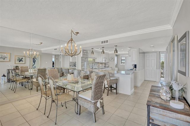 6480 MIDNIGHT PASS ROAD 612, Sarasota, FL 34242