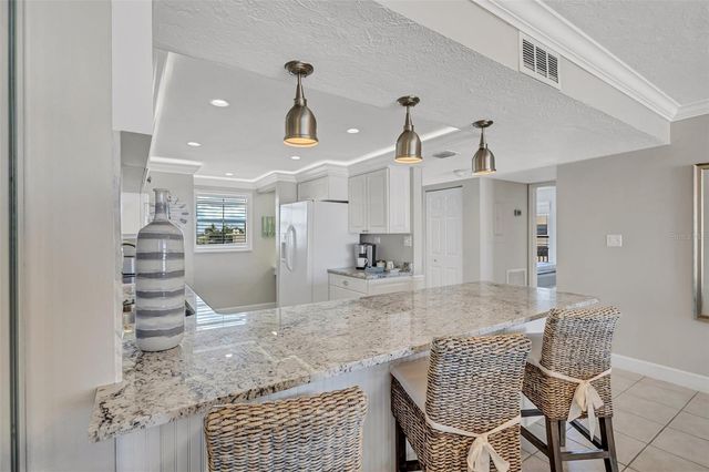 6480 MIDNIGHT PASS ROAD 612, Sarasota, FL 34242
