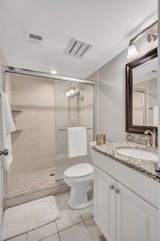 6480 MIDNIGHT PASS ROAD 612, Sarasota, FL 34242