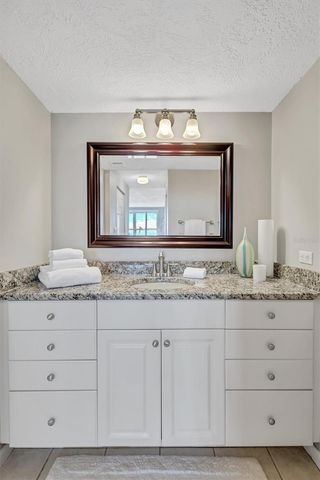 6480 MIDNIGHT PASS ROAD 612, Sarasota, FL 34242
