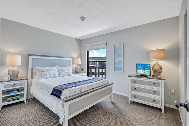 6480 MIDNIGHT PASS ROAD 612, Sarasota, FL 34242
