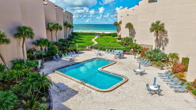 6480 MIDNIGHT PASS ROAD 612, Sarasota, FL 34242
