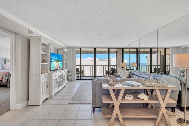 6480 MIDNIGHT PASS ROAD 612, Sarasota, FL 34242