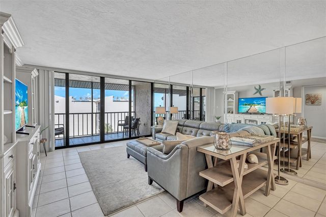 6480 MIDNIGHT PASS ROAD 612, Sarasota, FL 34242