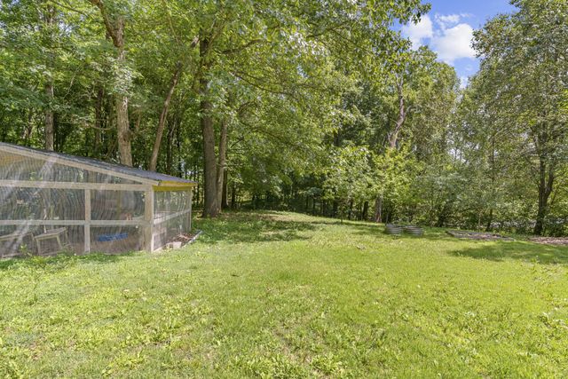 7339 Chowning Rd, Springfield, TN 37172