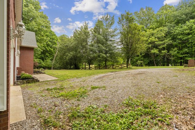7339 Chowning Rd, Springfield, TN 37172