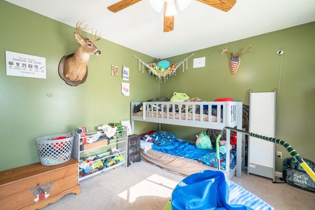 34 Morris Rd, Leoma, TN 38468