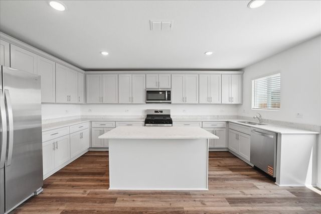 16000 Isles Drive, Fort Worth, TX 76052