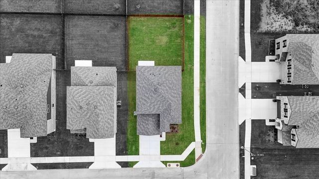 16000 Isles Drive, Fort Worth, TX 76052