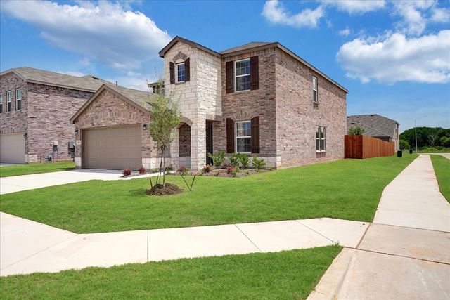 16000 Isles Drive, Fort Worth, TX 76052