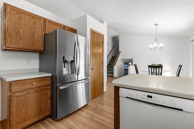 1001 COUNTY ROAD V, Fond Du Lac, WI 54935