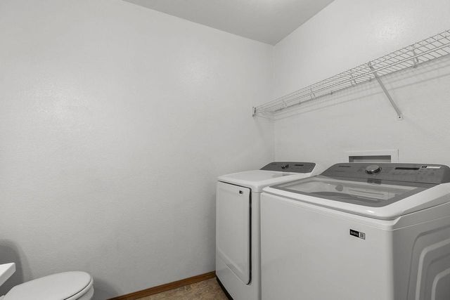 1001 COUNTY ROAD V, Fond Du Lac, WI 54935